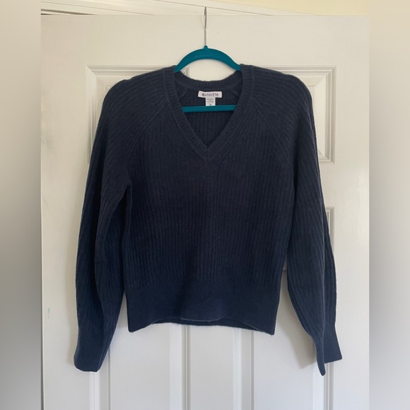NWT Athleta Navy Blue Layover V-Neck Sweater - Picture 6 of 11